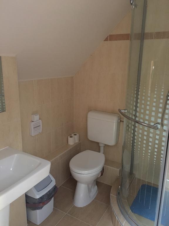 Hotel Napfeny Panzio Es Rendezvenyhaz Kecskemét Exterior foto